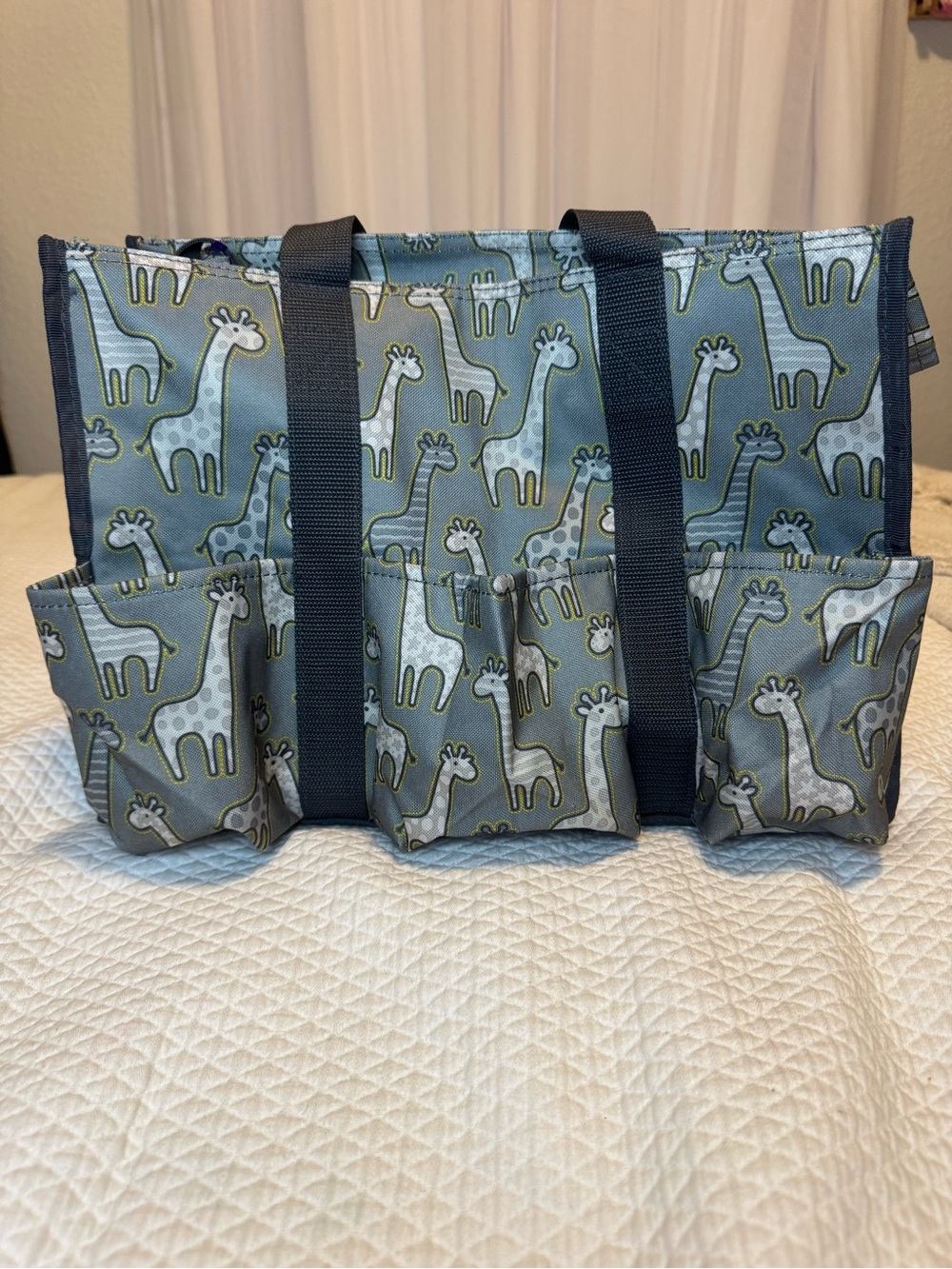 Thirty-One Zip-Top Organizing Utility Tote Go-Go Giraffe Gray Retired Print